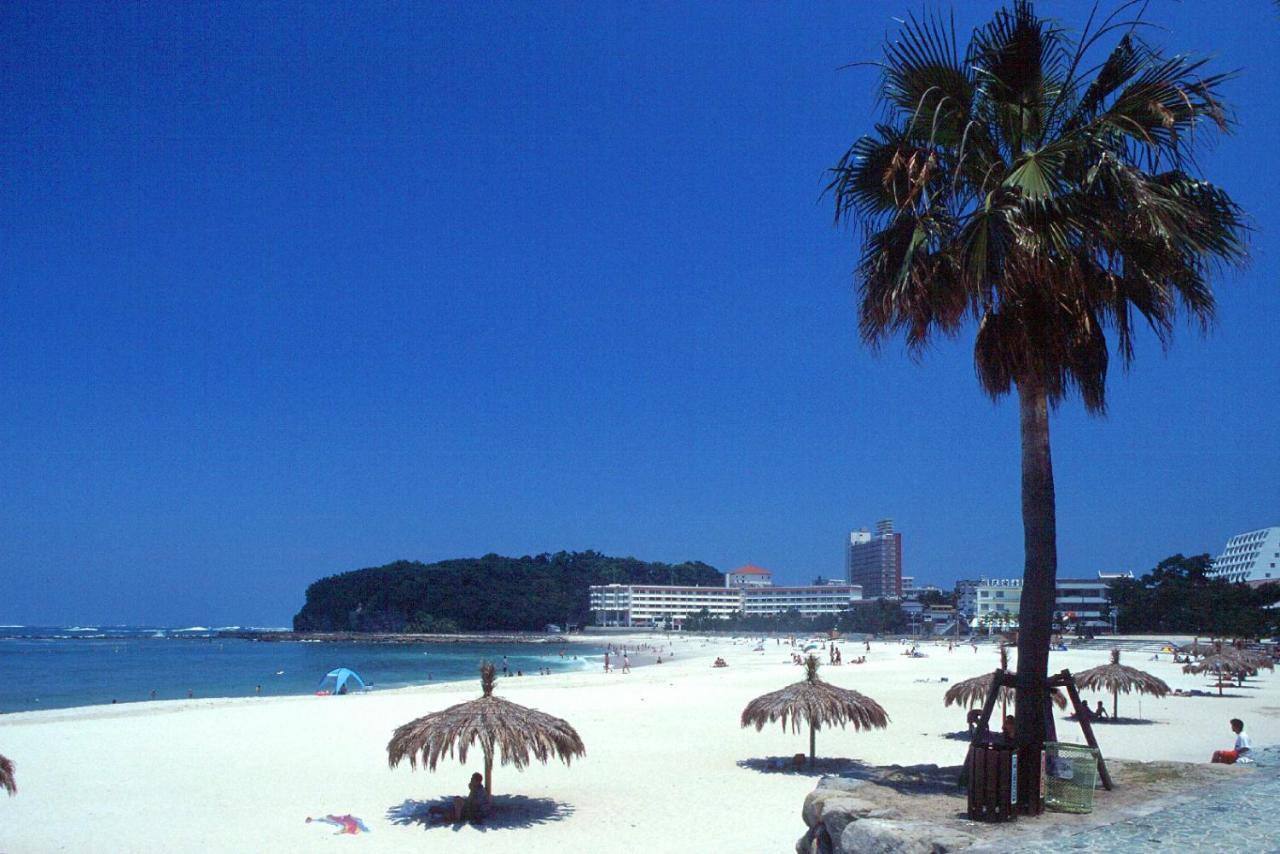 Hotel Senjoarashi à Shirahama Extérieur photo